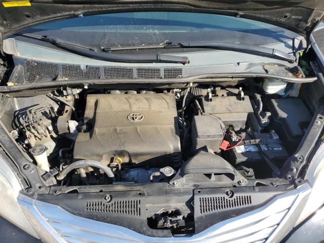 Photo 12 from auction – 2011 TOYOTA SIENNA XLE with VIN 5TDYK3DC5BS096422