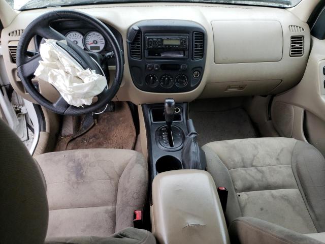 Photo 8 from auction – 2005 FORD ESCAPE XLS with VIN 1FMYU02Z55KA36129