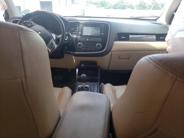 Photo 8 from auction – 2016 MITSUBISHI OUTLANDER with VIN JA4AD3A30GZ020543