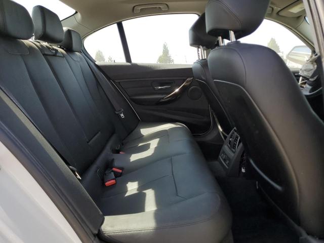 Photo 10 from auction – 2016 BMW 320 XI with VIN WBA8A3C59GK689895