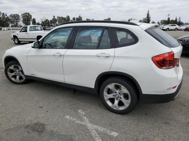 Photo 2 from auction – 2015 BMW X1 SDRIVE2 with VIN WBAVM1C52FV317150