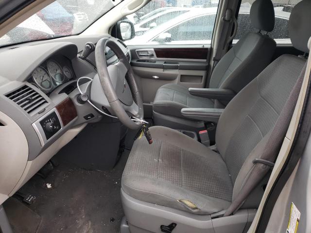 Photo 7 from auction – 2010 CHRYSLER TOWN & COU with VIN 2A4RR5D17AR229225