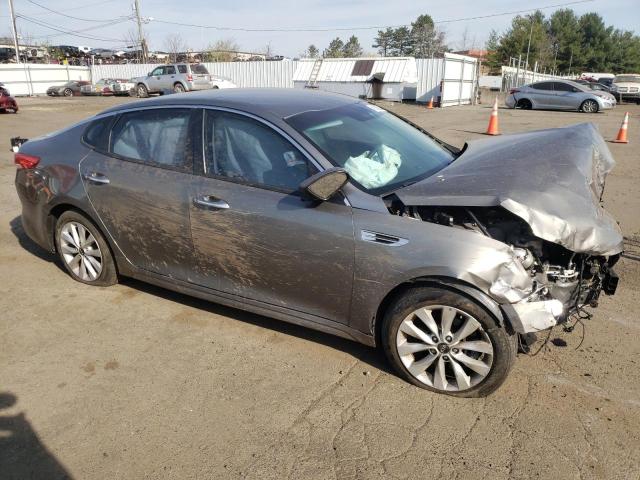 Photo 4 from auction – 2018 KIA OPTIMA LX with VIN 5XXGT4L31JG260037
