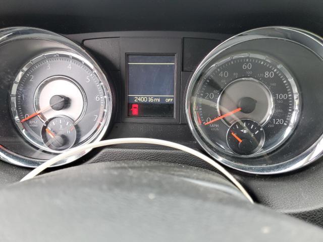 Photo 9 from auction – 2013 CHRYSLER TOWN & COU with VIN 2C4RC1CG7DR715043