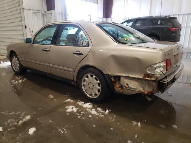 Photo 2 from auction – 1998 MERCEDES-BENZ E 320 4MAT with VIN WDBJF82F4WX013058