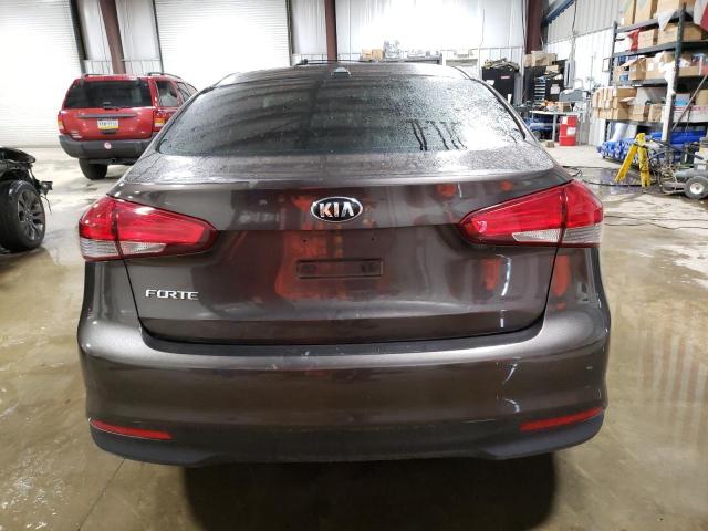 Photo 6 from auction – 2017 KIA FORTE LX with VIN 3KPFL4A79HE112402