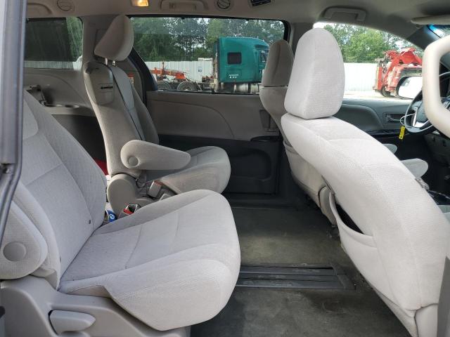 Photo 11 from auction – 2015 TOYOTA SIENNA LE with VIN 5TDKK3DC6FS680842