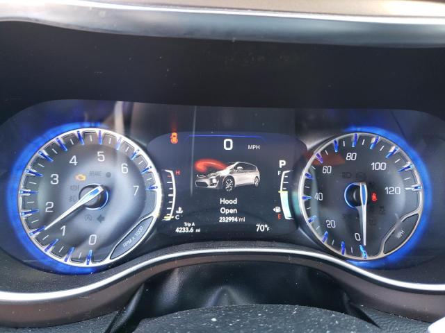 Photo 9 from auction – 2017 CHRYSLER PACIFICA T with VIN 2C4RC1EG4HR660151