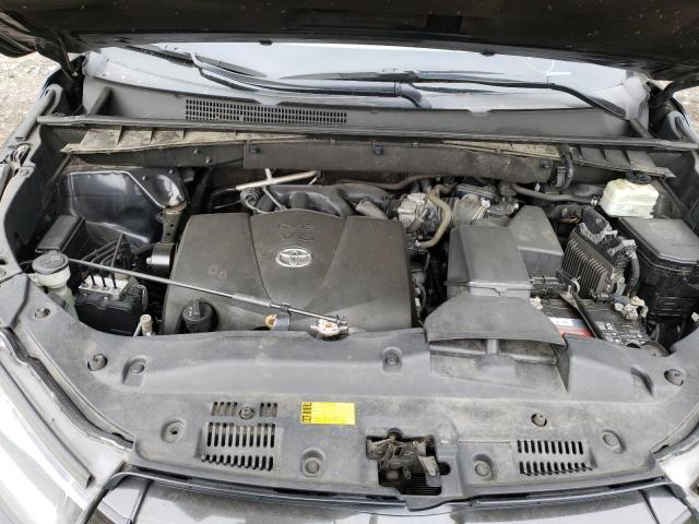 Photo 12 from auction – 2018 TOYOTA HIGHLANDER with VIN 5TDJZRFH9JS534981