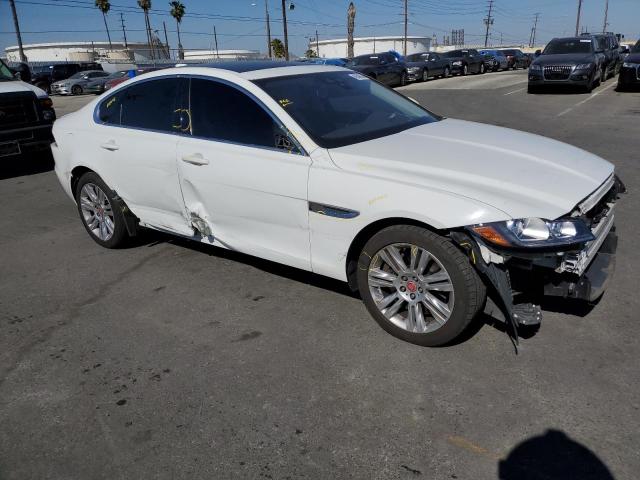 Photo 4 from auction – 2017 JAGUAR XF PREMIUM with VIN SAJBD4BV3HCY39164