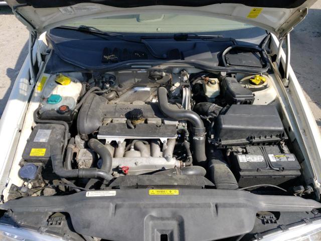 Photo 11 from auction – 2004 VOLVO C70 HPT with VIN YV1NC62DX4J061012