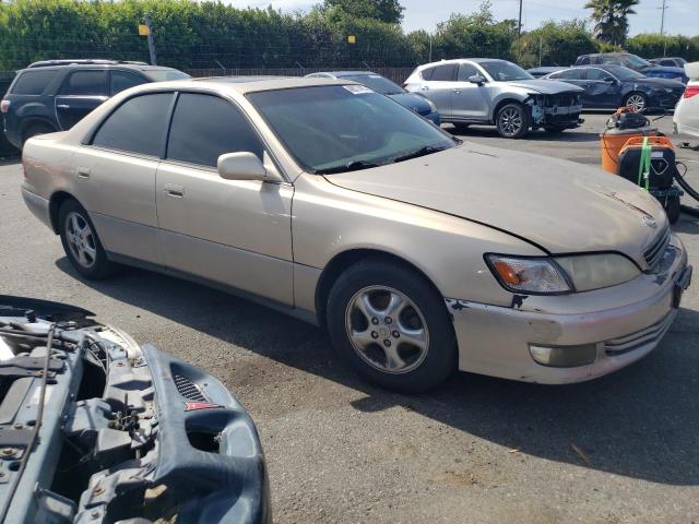 Photo 4 from auction – 2001 LEXUS ES 300 with VIN JT8BF28GX10318907