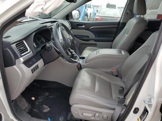 Photo 7 from auction – 2016 TOYOTA HIGHLANDER with VIN 5TDDKRFH9GS294552