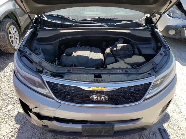 Photo 12 from auction – 2015 KIA SORENTO LX with VIN 5XYKT3A64FG645659