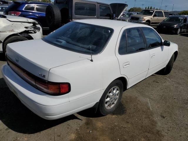 Photo 3 from auction – 1992 TOYOTA CAMRY with VIN JT2SK13E4N0064901