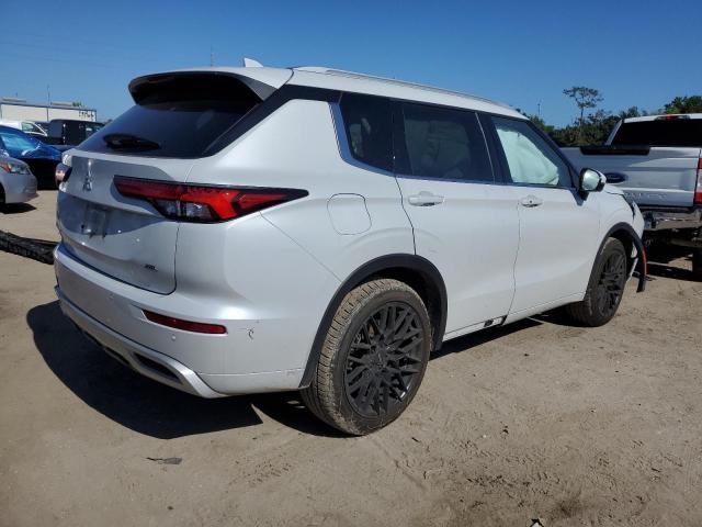 Photo 3 from auction – 2022 MITSUBISHI OUTLANDER with VIN JA4J3VA85NZ010954