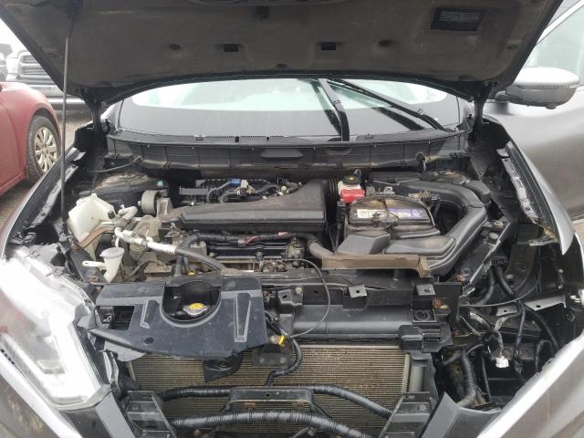Photo 11 from auction – 2017 NISSAN ROGUE S with VIN 5N1AT2MM8HC742589