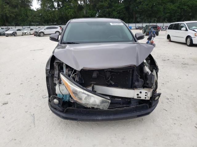 Photo 5 from auction – 2015 TOYOTA HIGHLANDER with VIN 5TDZKRFHXFS045925