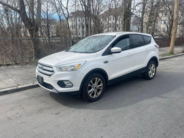 Photo 2 from auction – 2017 FORD ESCAPE SE with VIN 1FMCU9GD9HUC40629