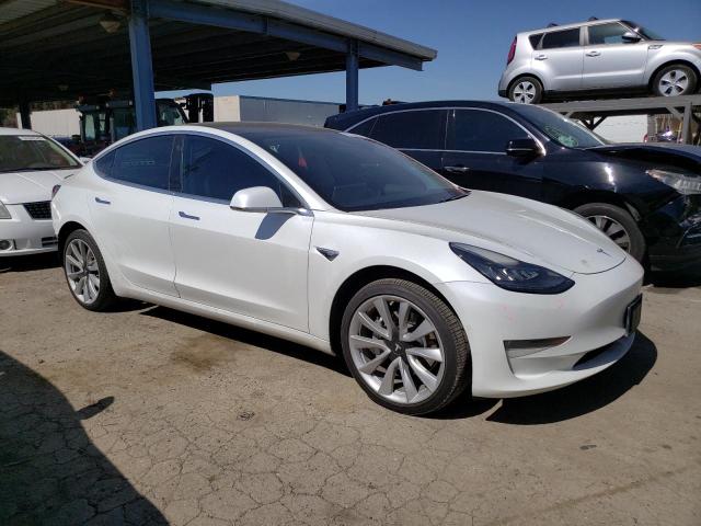 Photo 4 from auction – 2018 TESLA MODEL 3 with VIN 5YJ3E1EA9JF011233