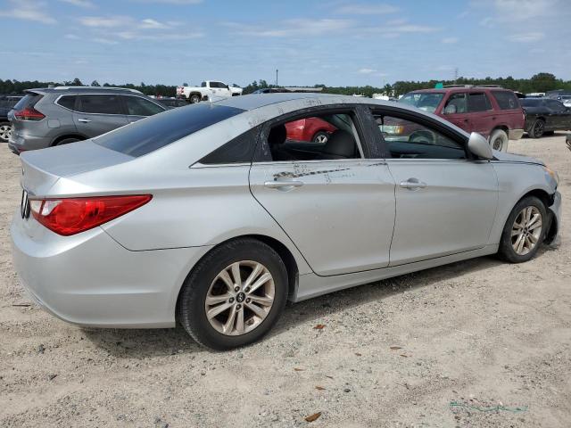 Photo 3 from auction – 2013 HYUNDAI SONATA GLS with VIN 5NPEB4AC0DH758817