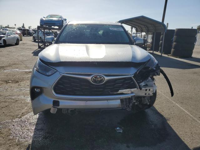 Photo 5 from auction – 2022 TOYOTA HIGHLANDER with VIN 5TDBZRBH2NS183959