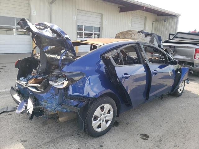 Photo 3 from auction – 2017 KIA FORTE LX with VIN 3KPFK4A78HE042717