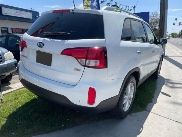 Photo 4 from auction – 2014 KIA SORENTO LX with VIN 5XYKTCA64EG545558