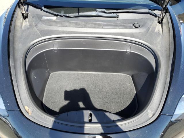 Photo 11 from auction – 2018 TESLA MODEL 3 with VIN 5YJ3E1EA4JF036556