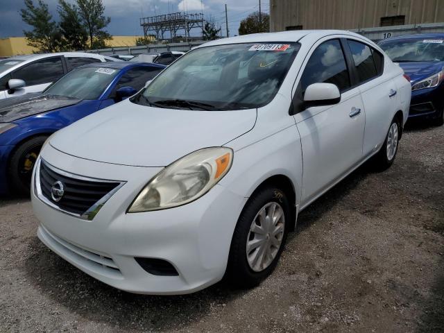 NISSAN VERSA S 2013 with VIN 3N1CN7AP6DL886016 - Photo from auction