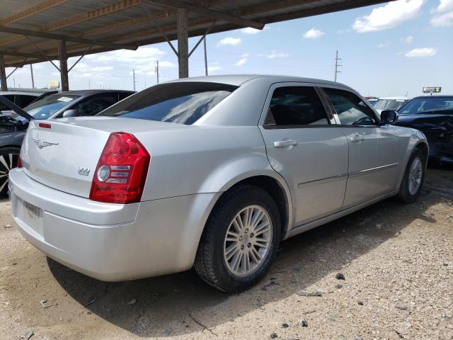 Photo 3 from auction – 2009 CHRYSLER 300 LX with VIN 2C3KA43D49H598313