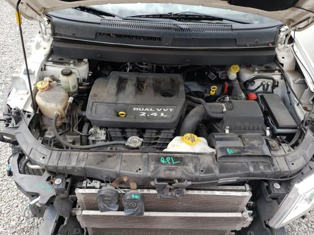 Photo 11 from auction – 2014 DODGE JOURNEY SE with VIN 3C4PDCAB1ET312617