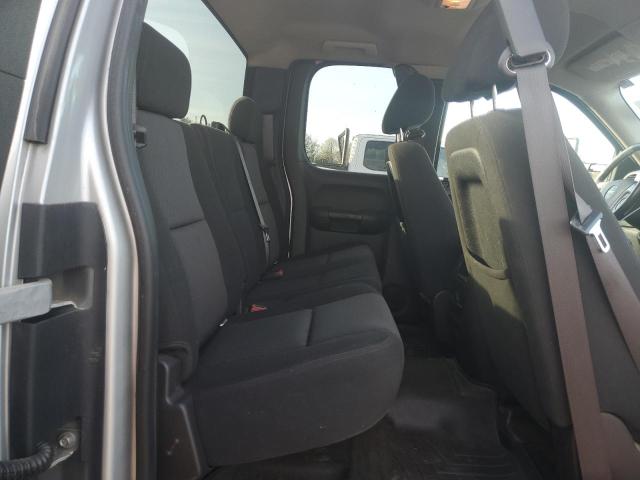 Photo 10 from auction – 2011 GMC SIERRA K25 with VIN 1GT220CG5BZ398297