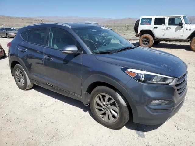 Photo 4 from auction – 2016 HYUNDAI TUCSON LIM with VIN KM8J33A28GU230025