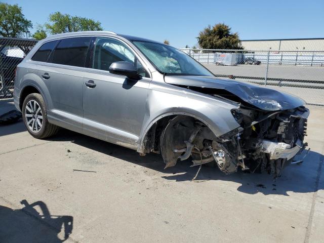 Foto 4 de la subasta – 2017 AUDI Q7 PREMIUM con VIN WA1LAAF71HD019501