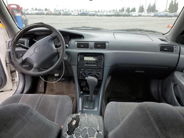 Photo 8 from auction – 2001 TOYOTA CAMRY CE with VIN JT2BF22K410296944