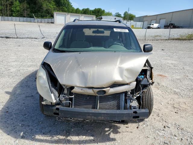 Photo 5 from auction – 2010 TOYOTA SIENNA CE with VIN 5TDKK4CC2AS330303