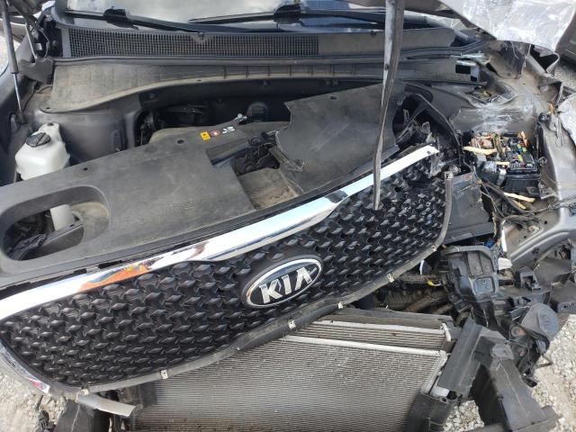 Photo 12 from auction – 2016 KIA SORENTO LX with VIN 5XYPG4A30GG059144