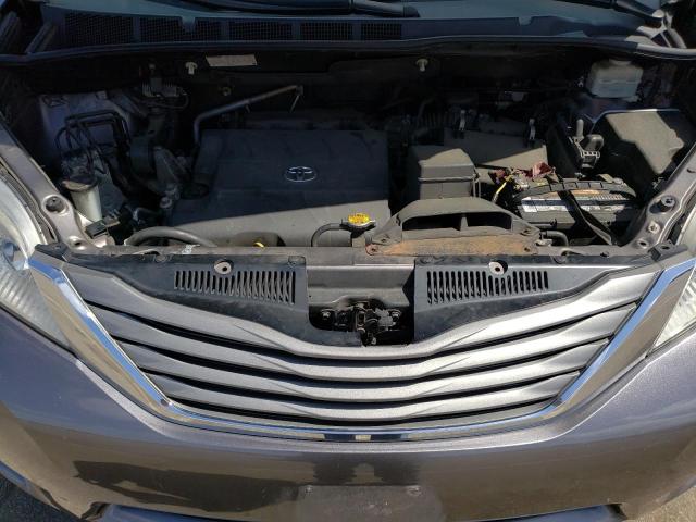 Photo 12 from auction – 2014 TOYOTA SIENNA XLE with VIN 5TDYK3DC7ES429417