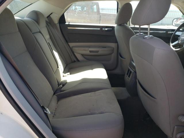Photo 10 from auction – 2009 CHRYSLER 300 LX with VIN 2C3KA43D29H517390
