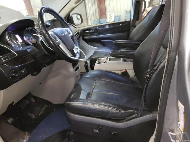 Photo 7 from auction – 2016 CHRYSLER TOWN & COU with VIN 2C4RC1BGXGR205162