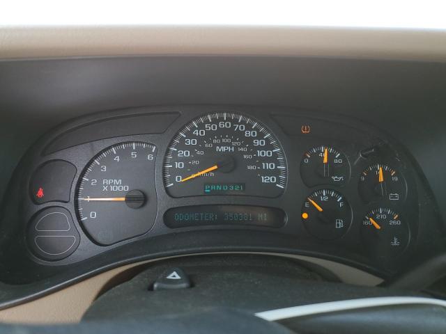 Photo 9 from auction – 2004 CHEVROLET SUBURBAN K with VIN 3GNFK16T24G320604