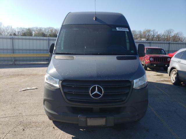 Photo 5 from auction – 2019 MERCEDES-BENZ SPRINTER 2 with VIN WD4PF0CD0KP064065
