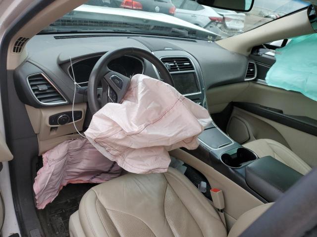 Photo 8 from auction – 2017 LINCOLN MKX SELECT with VIN 2LMPJ6KRXHBL49753