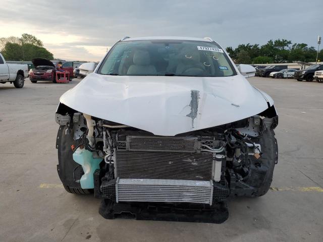 Photo 5 from auction – 2017 LINCOLN MKC RESERV with VIN 5LMCJ3C91HUL54077