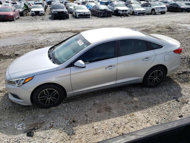 HYUNDAI SONATA SE 2016 with VIN 5NPE24AF7GH383717 - Photo from auction