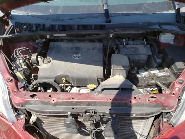 Photo 11 from auction – 2013 TOYOTA SIENNA XLE with VIN 5TDYK3DCXDS373374