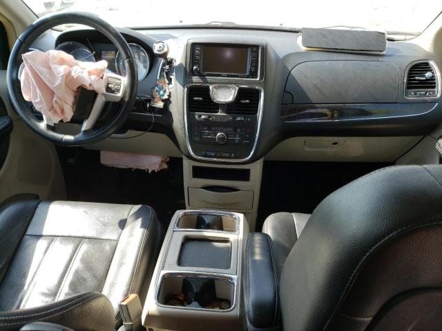 Photo 8 from auction – 2015 CHRYSLER TOWN & COU with VIN 2C4RC1BG8FR741171