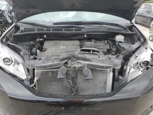 Photo 12 from auction – 2016 TOYOTA SIENNA XLE with VIN 5TDYK3DC4GS710349