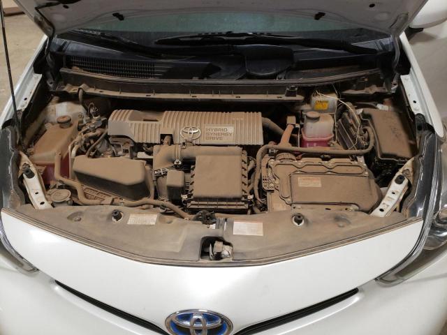 Photo 11 from auction – 2016 TOYOTA PRIUS V with VIN JTDZN3EU8GJ052471